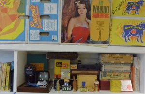 original image size: 4608px X 3072px. 300dpi. 40.5 MB. now: 60 quality jpg @ 47KB.