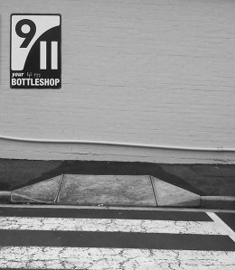 logo - negative space